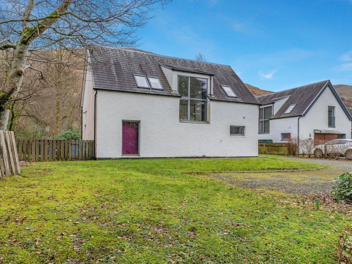 Cheerful Stays: 4 Bedroom Cottage In Arrochar Exteriör bild